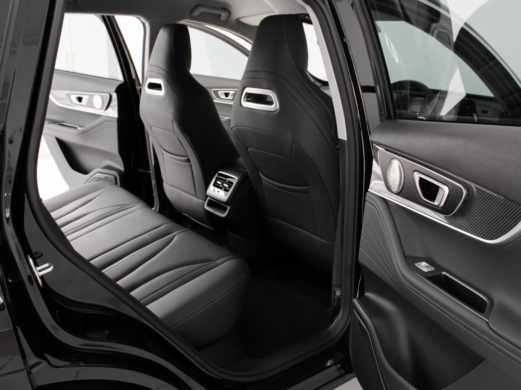 2026 Chery Tiggo 7 Dark Edition - Image 12